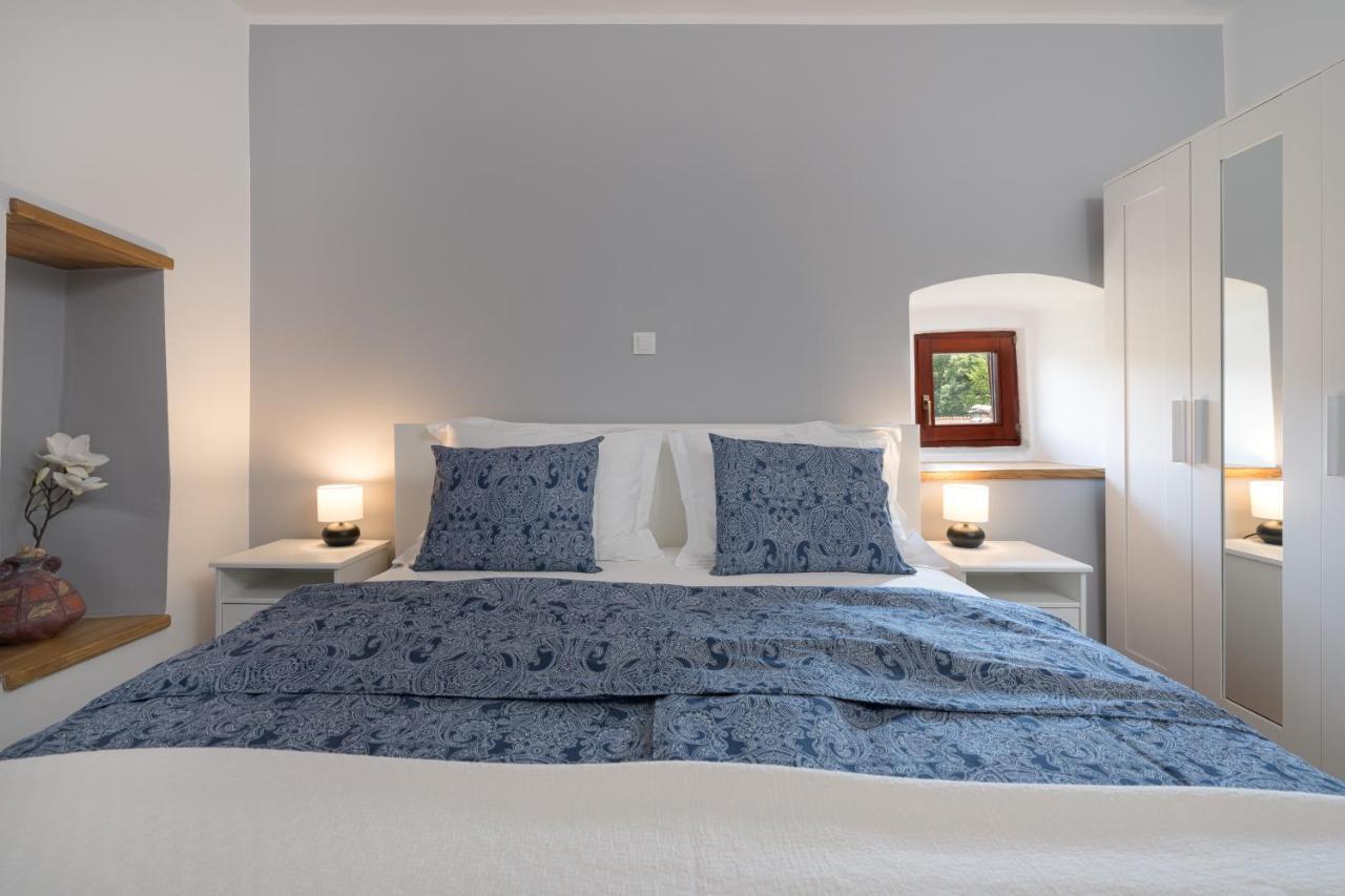 Stone Lady Holiday Home With Pool&Hot Tub,Sauna,Bbq,Garden Rasopasno Εξωτερικό φωτογραφία